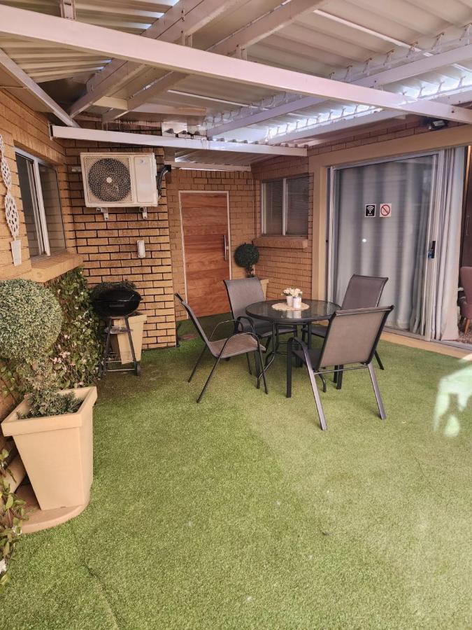 Villa Rose Cottages 블룸폰테인 외부 사진
